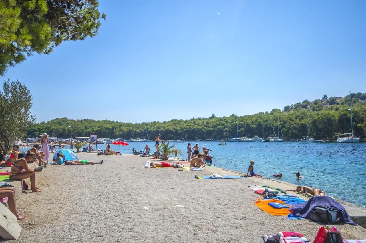 Maris Tribunj (Sibenik-Knin)